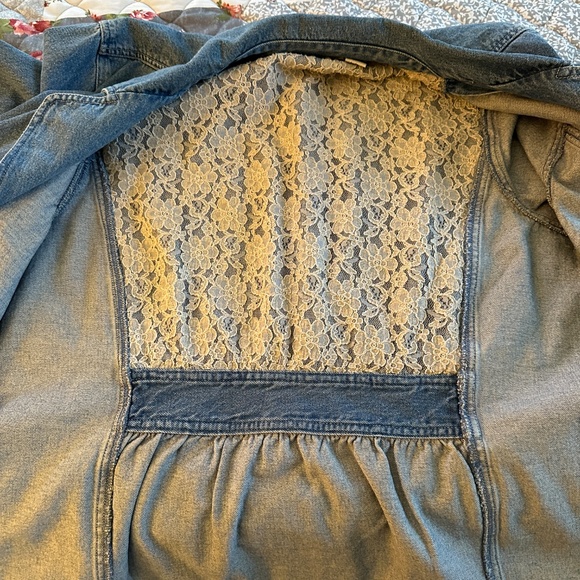 Ladies J. Jill "Out of the Blue" Denim Jacket W/Inner Lace Gathered Back MED - Picture 6 of 16